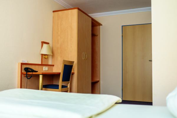 zur-laend-moosburg-doppelzimmer